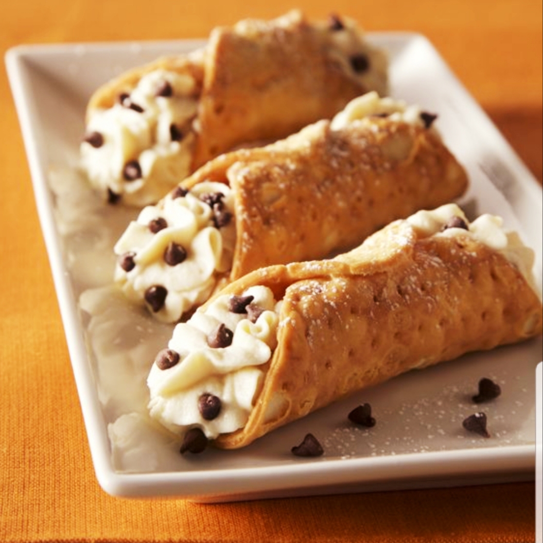 Order Cannoli food online from Alessandro's Place store, Los Angeles on bringmethat.com