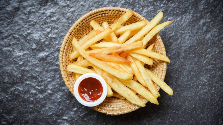 Order French Fries food online from Amore Pasta Ristorante store, Westbury on bringmethat.com