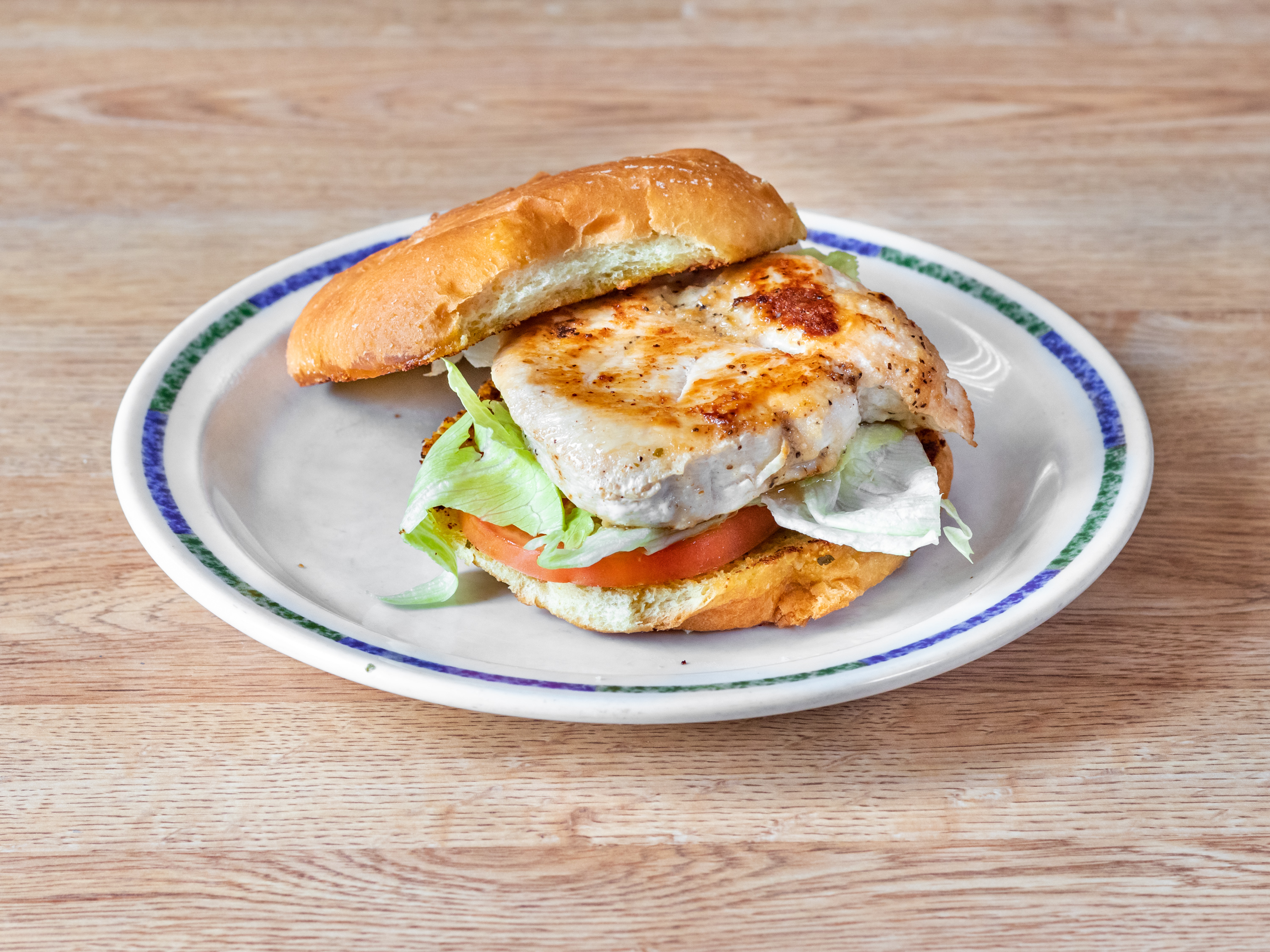 Order Grilled Chicken Sandwich food online from Disilvios Family Grill store, Hubbard on bringmethat.com