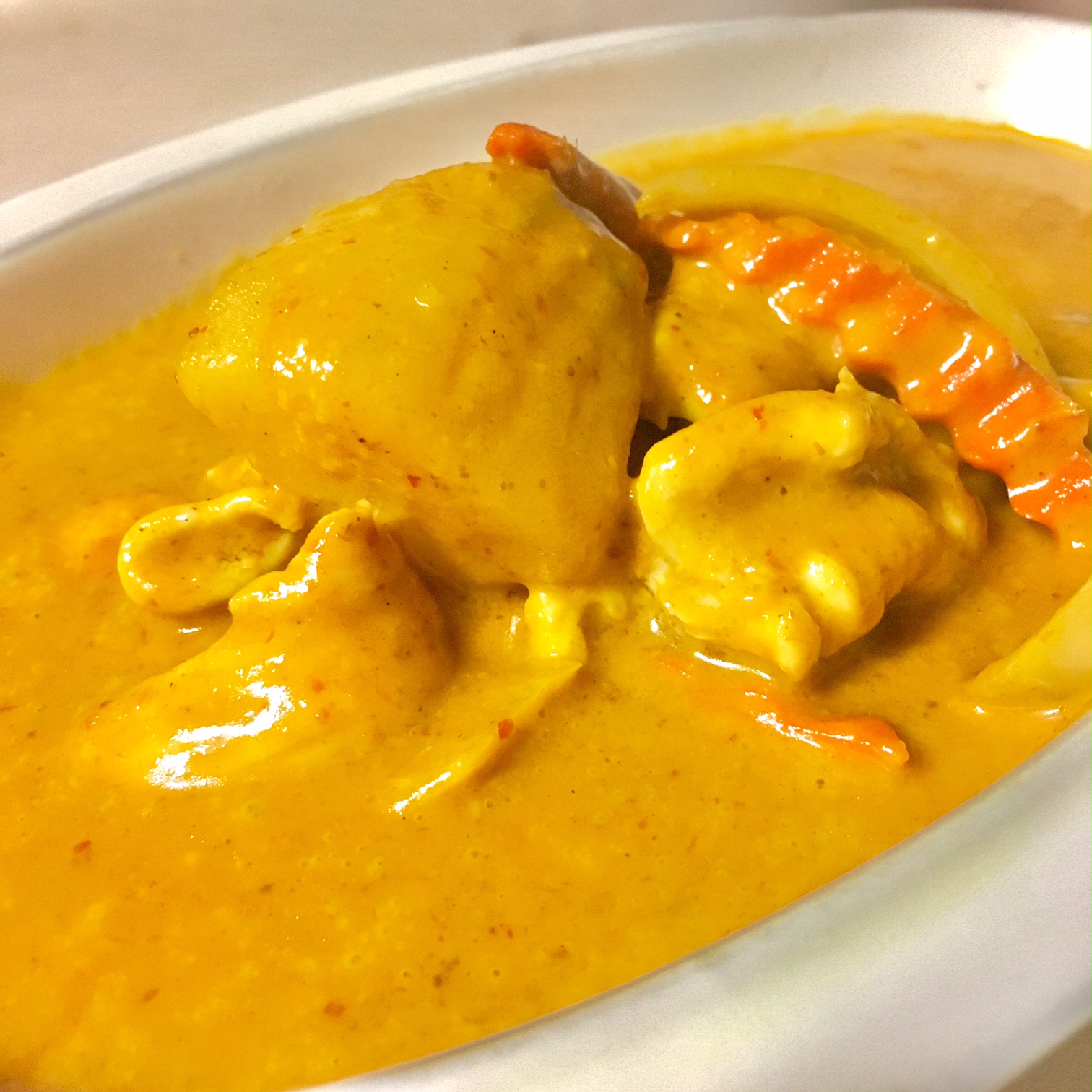 Order Yellow Curry food online from The Patio Fine Thai Cuisine store, Seattle on bringmethat.com
