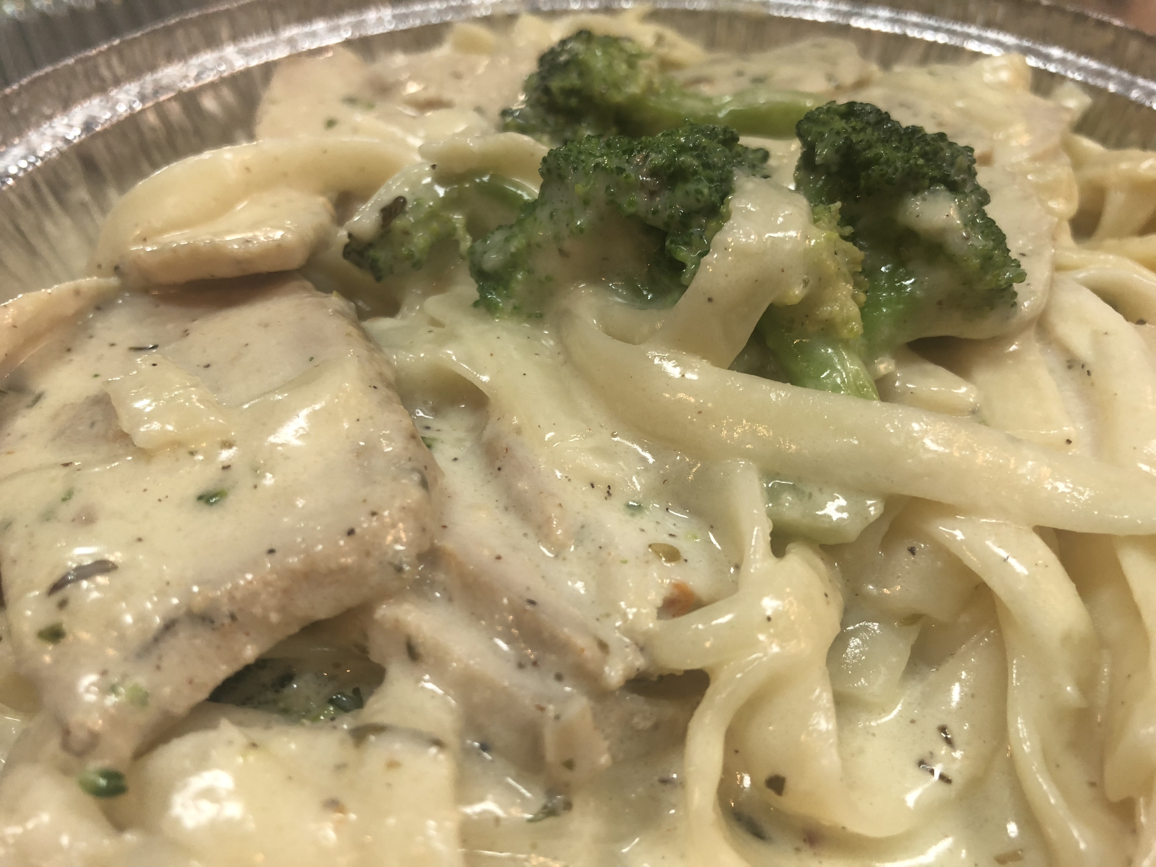 Order Fettuccini with Broccoli and Chicken food online from Husky Pizza store, Coventry on bringmethat.com