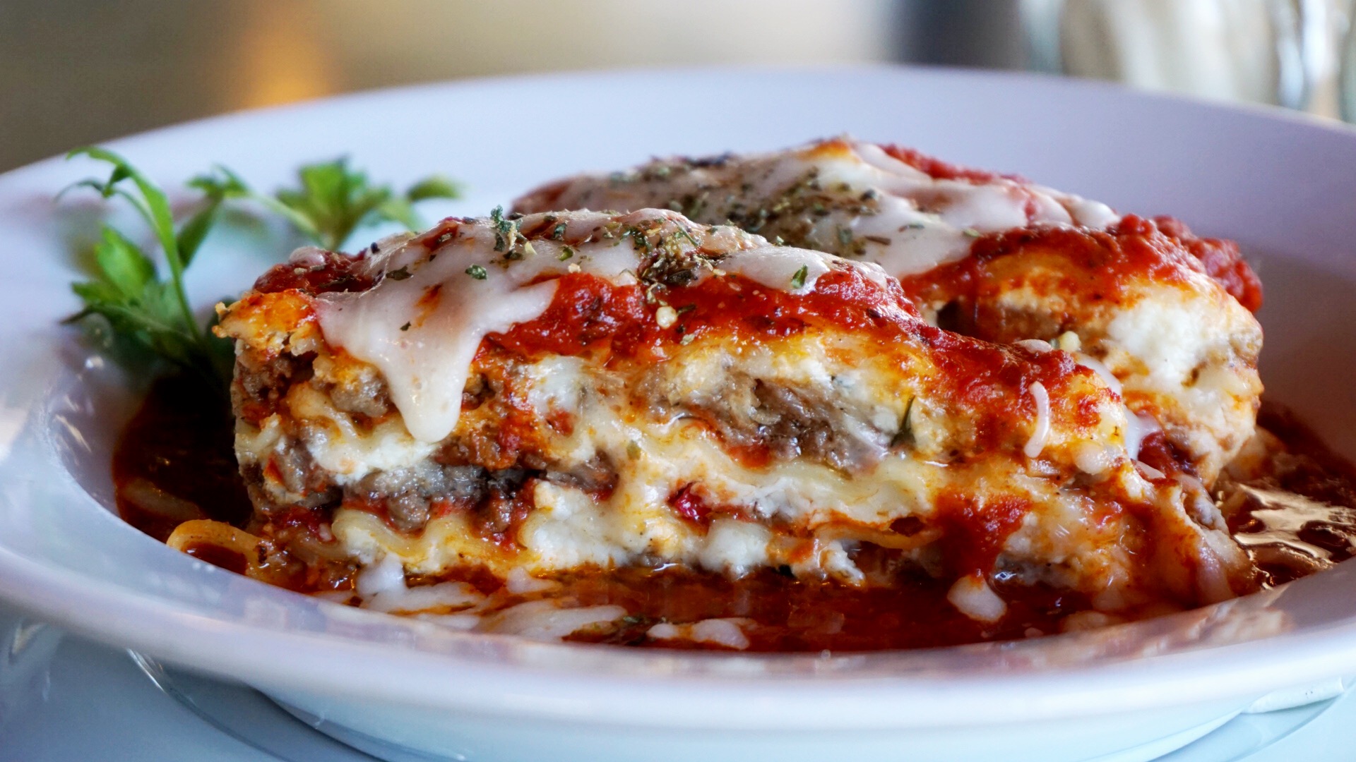 Order Lorrie's Lasagna food online from Streets Of New York store, Peoria on bringmethat.com