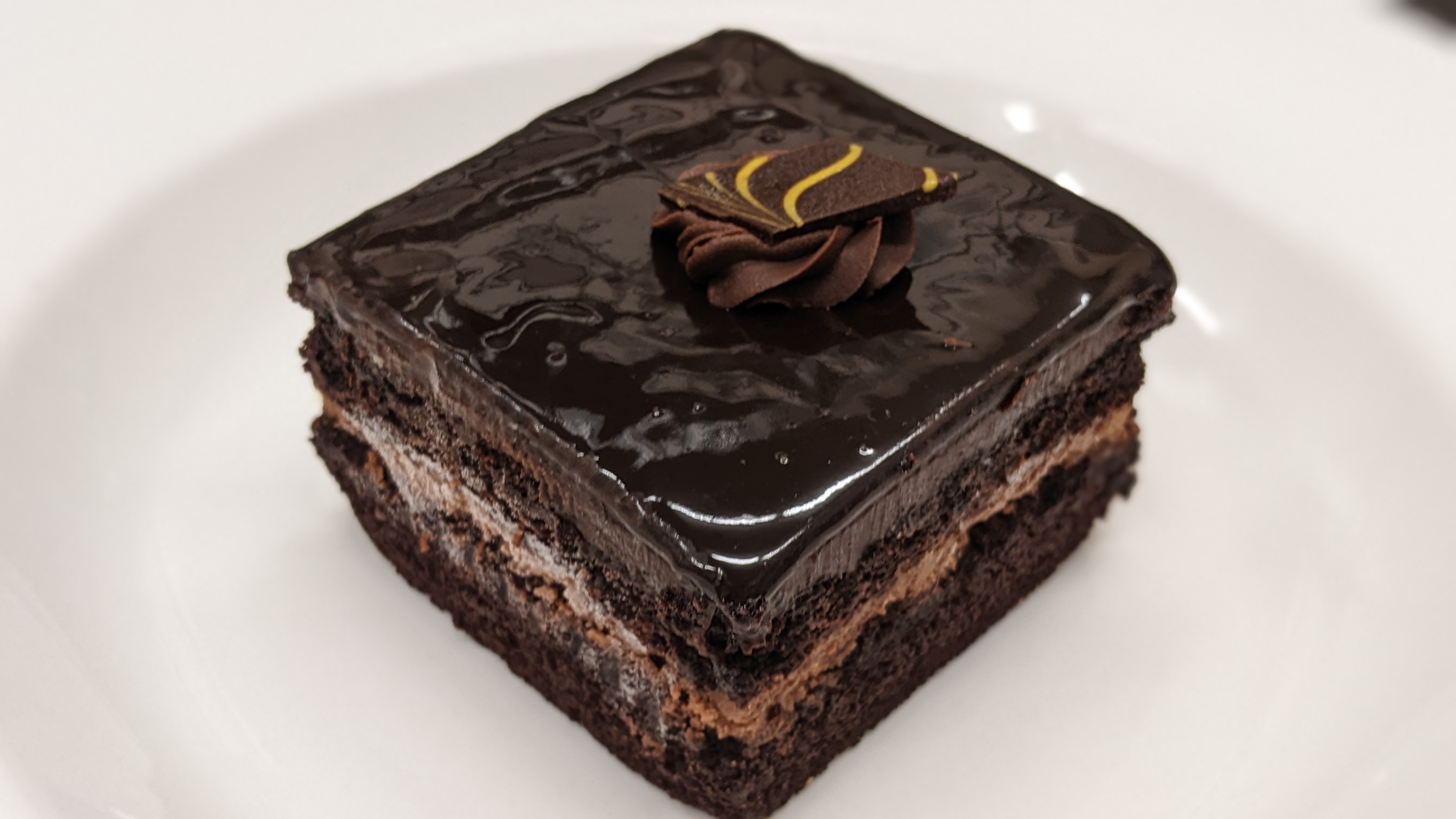 Order ✨ Torta Stout al cioccolato food online from Little Italy's Trattoria store, Vancouver on bringmethat.com