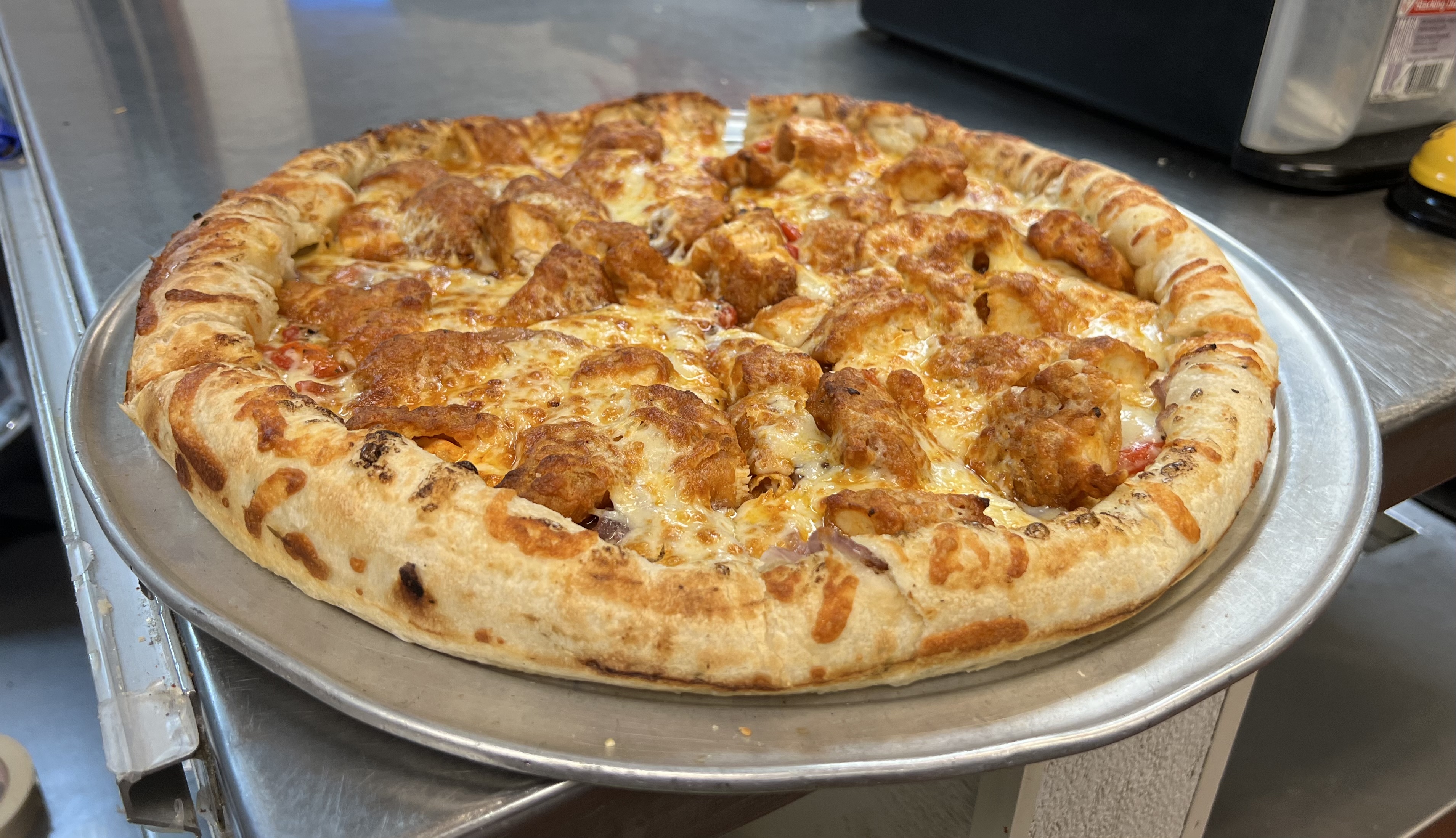 Order Buffalo Chicken Pizza food online from Luisa's Italian Pizzeria store, Manchester on bringmethat.com