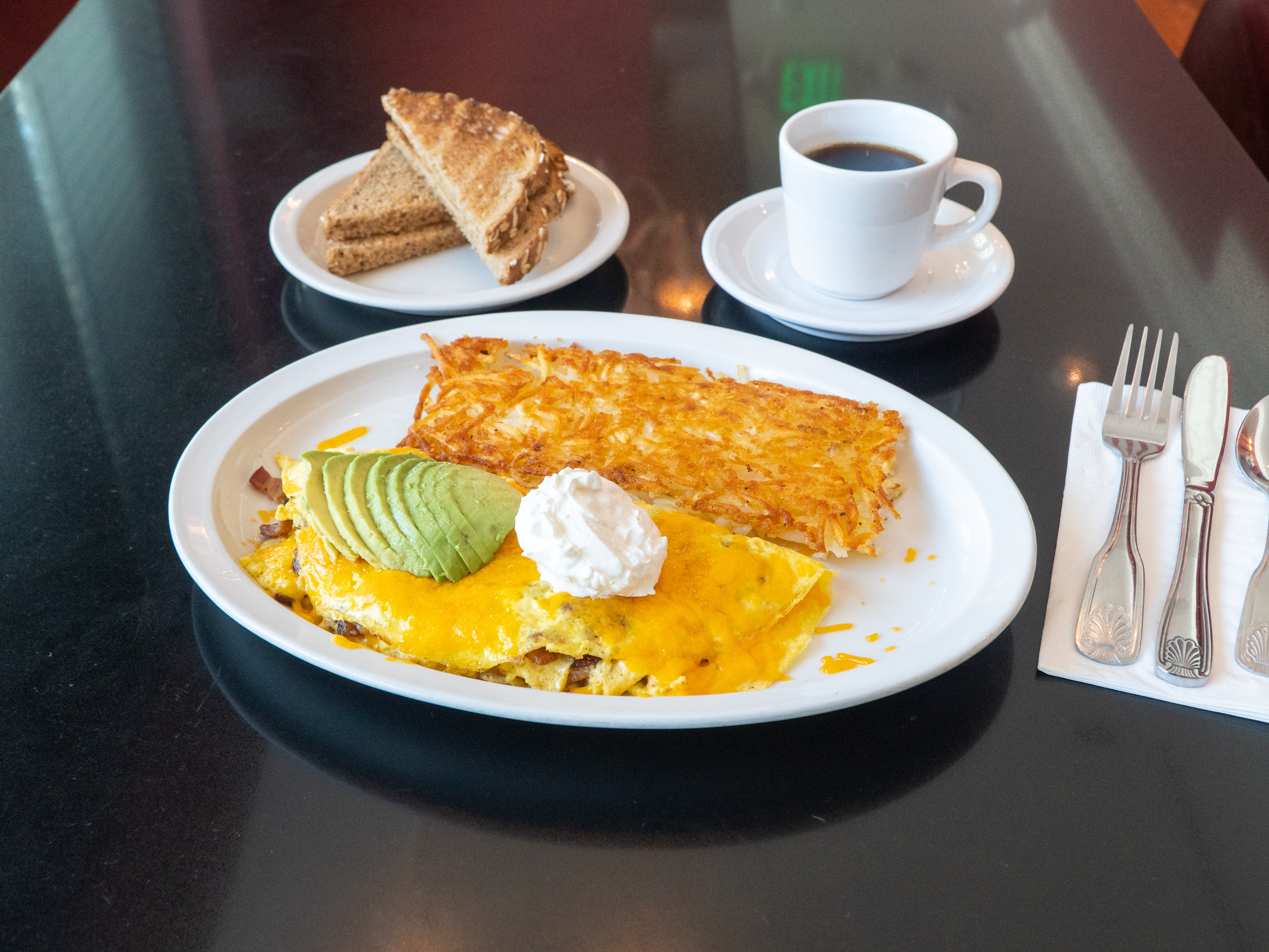 Order ABC Omelet food online from Russell's Burgers store, Pasadena on bringmethat.com