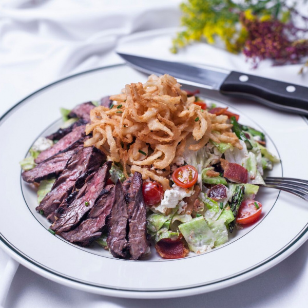 Order Grilled Skirt Steak Salad food online from Daily Grill store, Los Angeles on bringmethat.com
