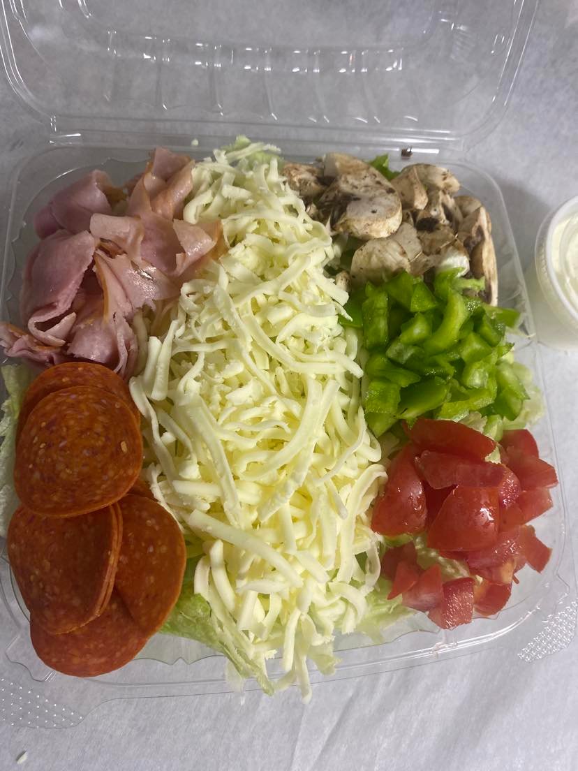 Order Chef Salad food online from Palermo Pizza Place store, Wyoming on bringmethat.com