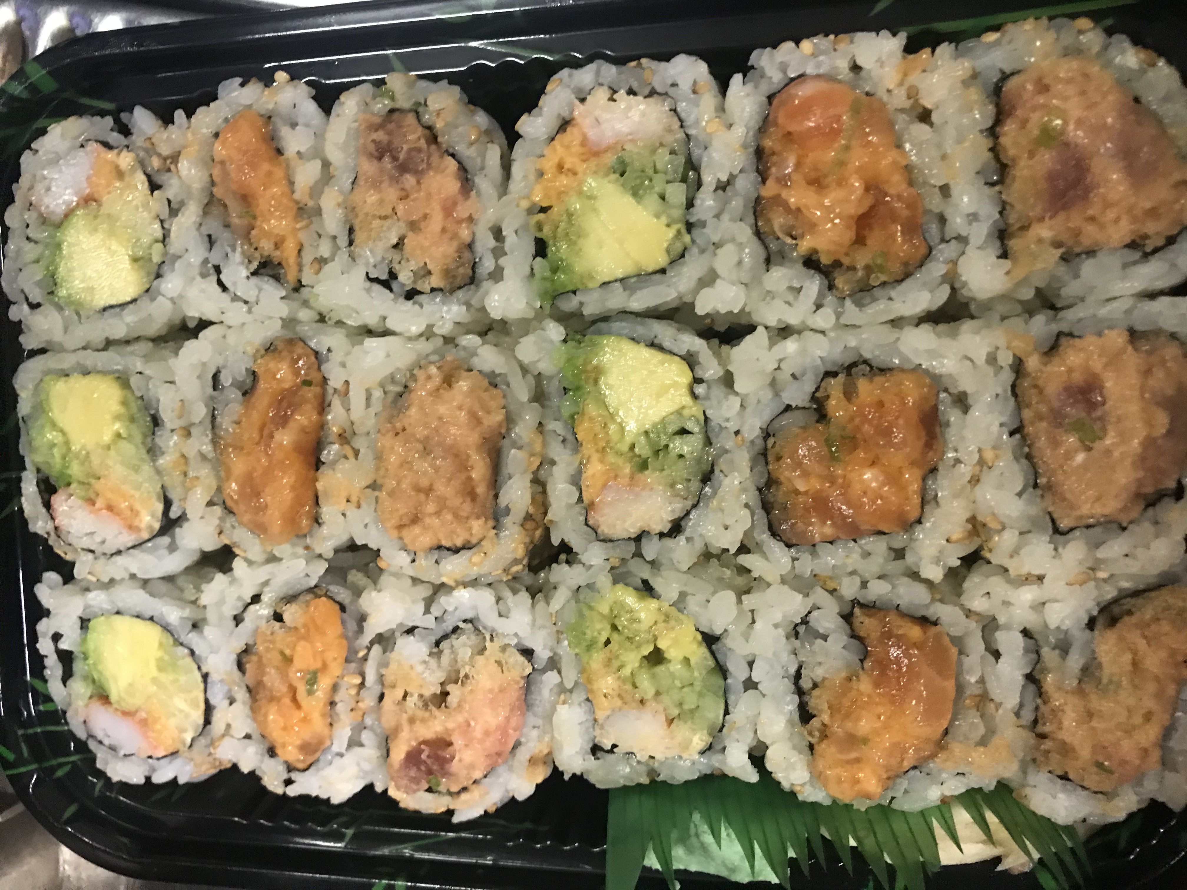 Order 109. Spicy Maki Combo 4 food online from Abace sushi store, New York on bringmethat.com