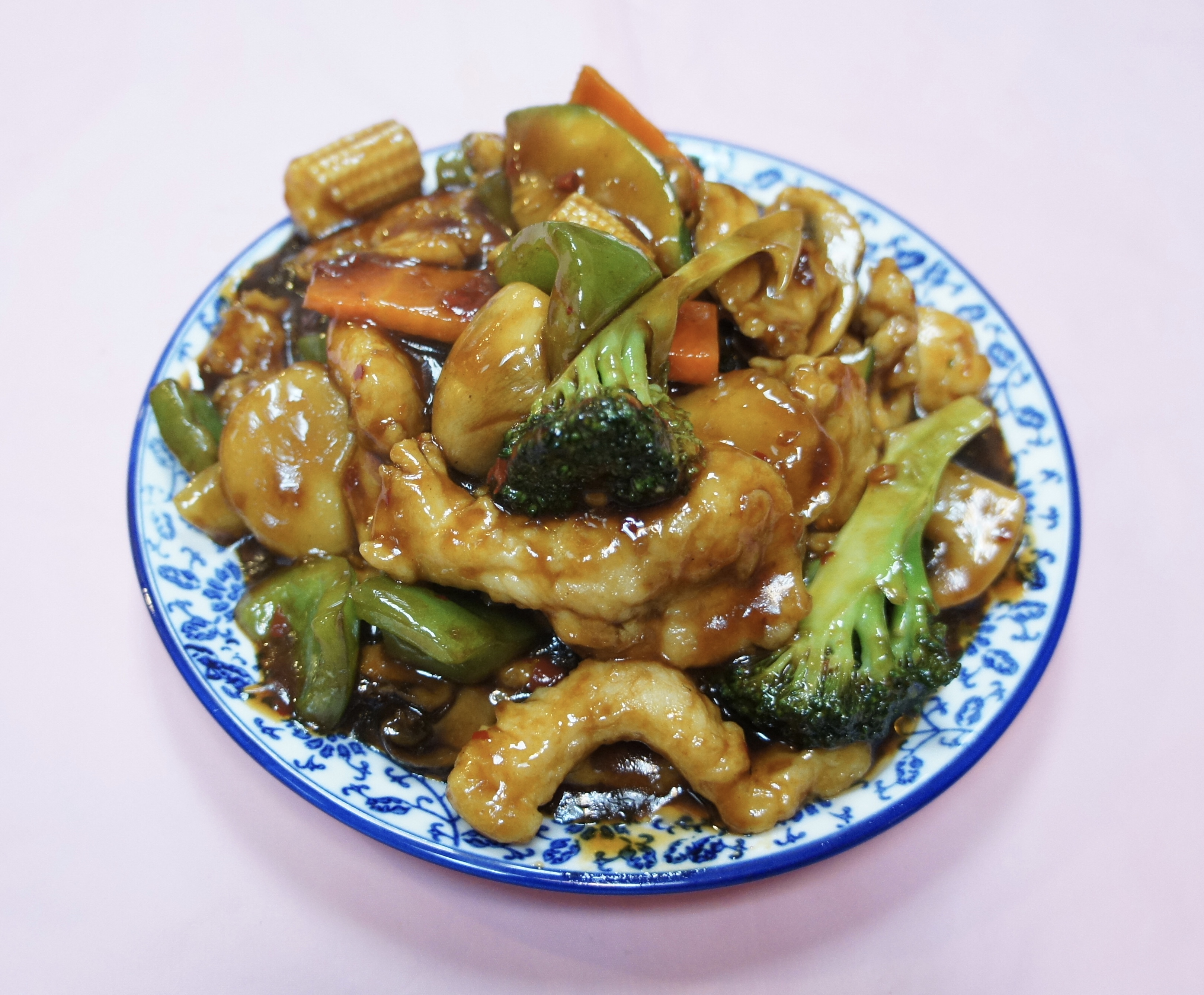 Order C17. Hunan Chicken (spicy) food online from Zhengs China Express store, Randallstown on bringmethat.com