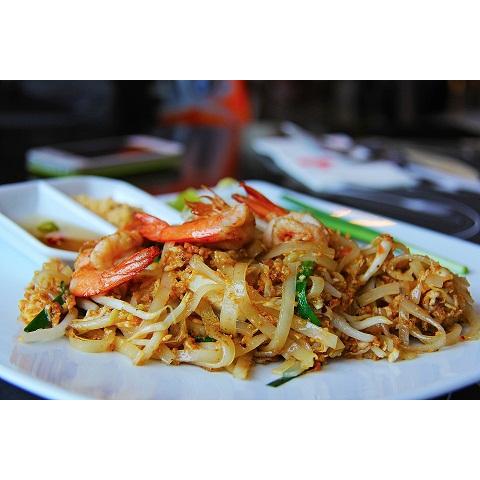 Order Pad Thai with Vegetable  food online from Chikara Sushi & Asian Fusion store, Phoenixville on bringmethat.com
