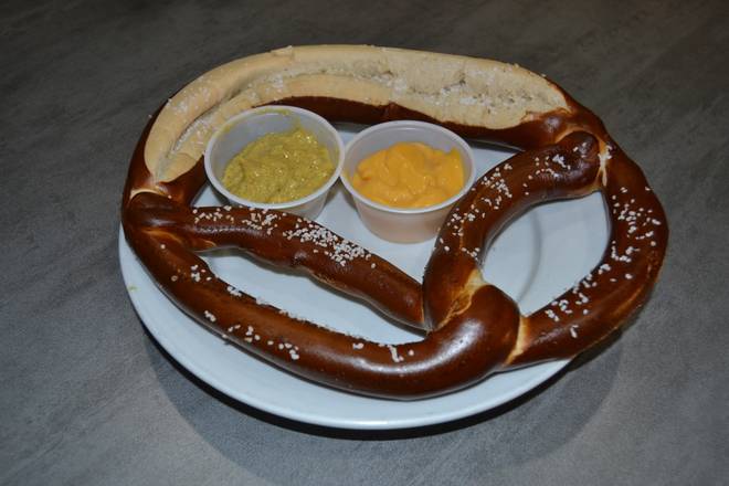 Order Jumbo Bavarian Pretzel food online from Tommy's Original Pizza store, West Chester on bringmethat.com