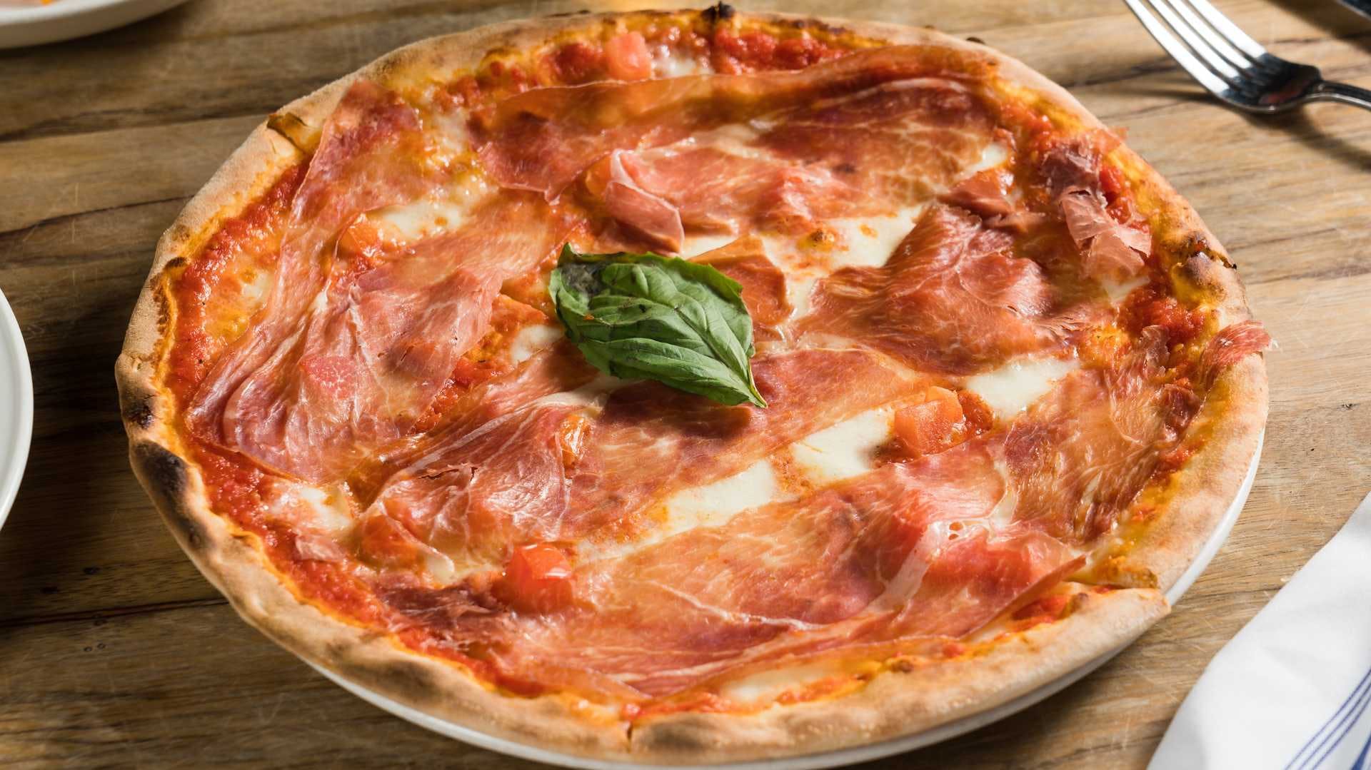 Order Di Fabio Pizza - Pizza food online from Serafina store, New York on bringmethat.com
