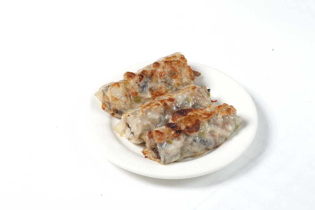 Order Pan Fried Pork Meat Roll 菜肉卷 food online from Furama restaurant store, Chicago on bringmethat.com