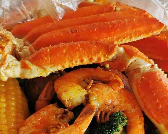 Order O: Small Catch food online from Hook & Reel Cajun Seafood store, Halethorpe on bringmethat.com