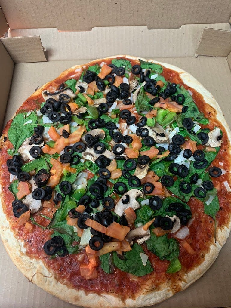 Order Veggie Pizza - Small 10'' food online from Davido Pizza & Wings store, Lithonia on bringmethat.com