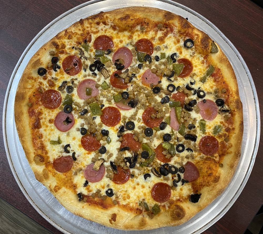 Order Supreme Specialty Pizza (18" XL) food online from Heavenly Crust Pizza store, North Richland Hills on bringmethat.com
