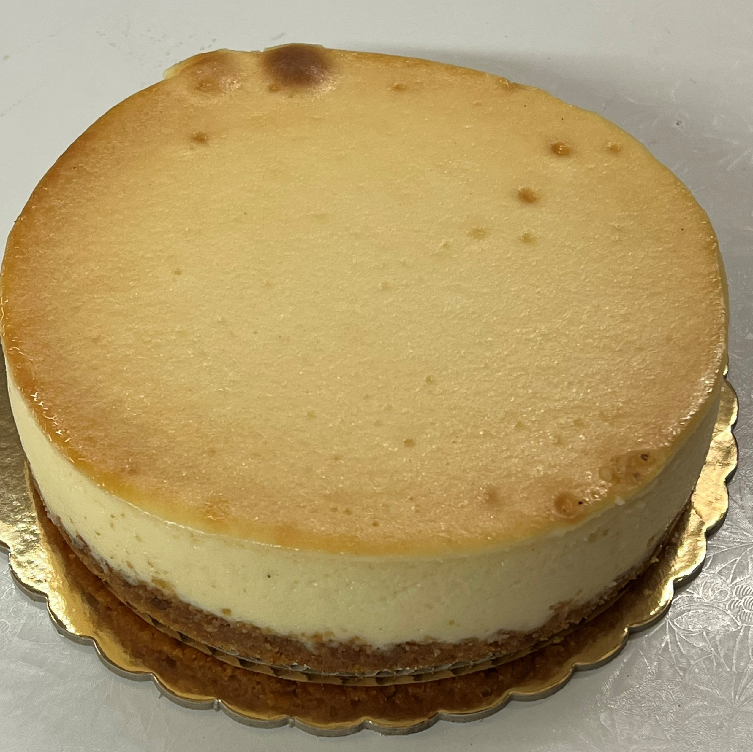 Order 7" Plain Cream Cheese Cake food online from E & L Bakery store, Bronx on bringmethat.com