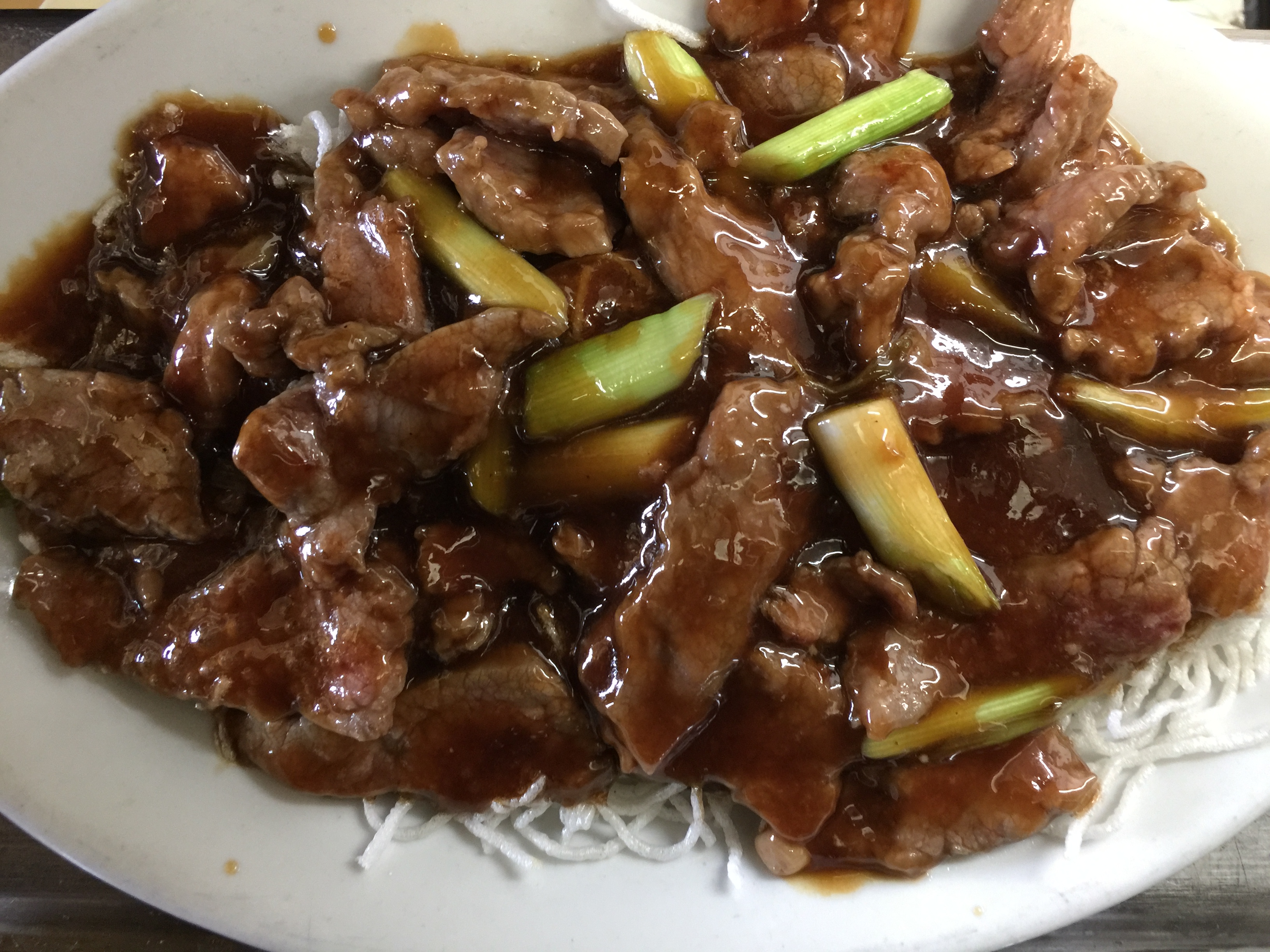 Order 560. Mongolian Beef food online from Ings Palace store, Burbank on bringmethat.com