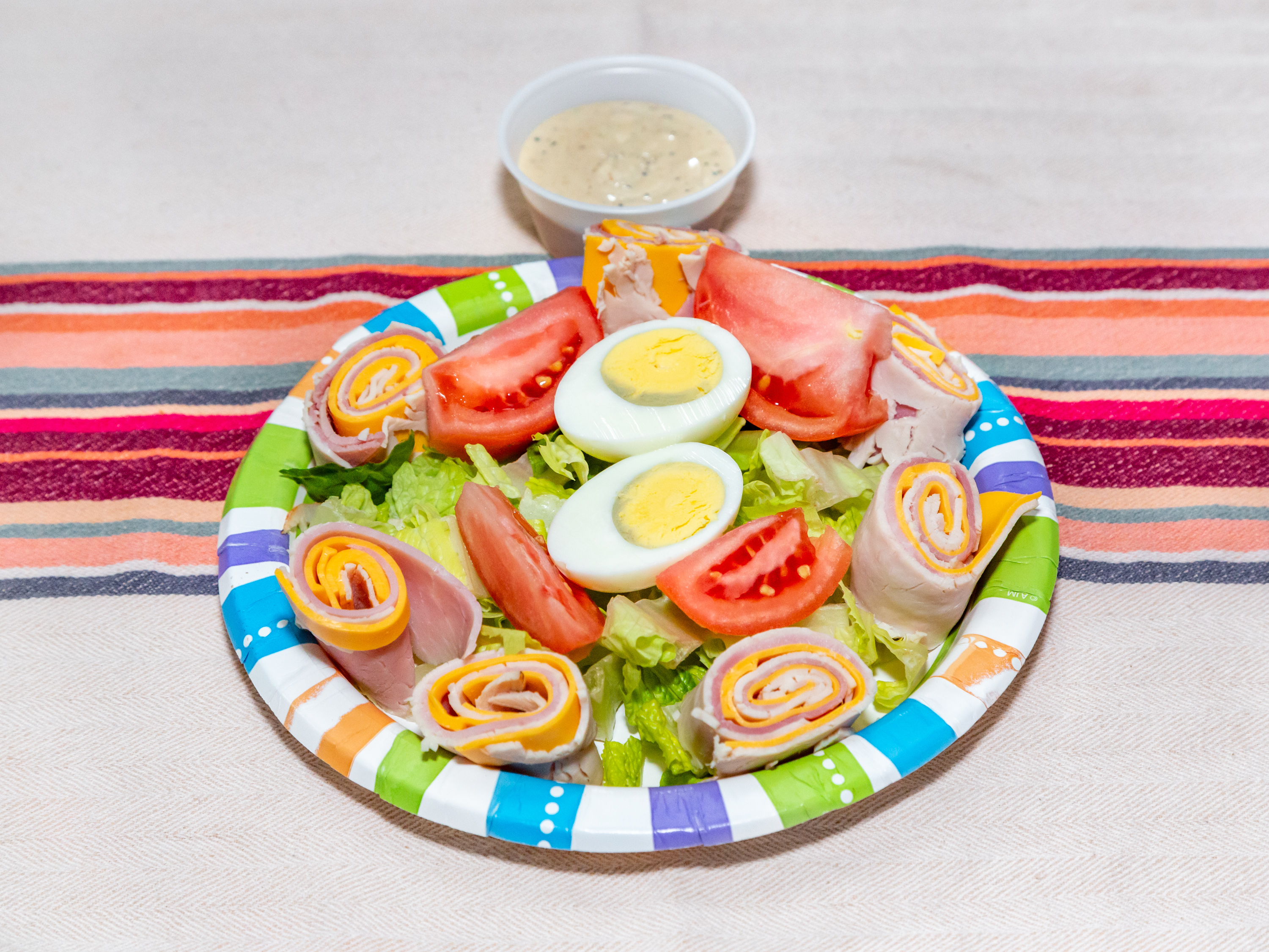 Order Chef's Salad food online from Frelinghuysen Deli store, Newark on bringmethat.com