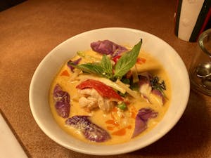 Order 34. Red Curry (Family Recipe) food online from Thai Time Bistro store, San Diego on bringmethat.com