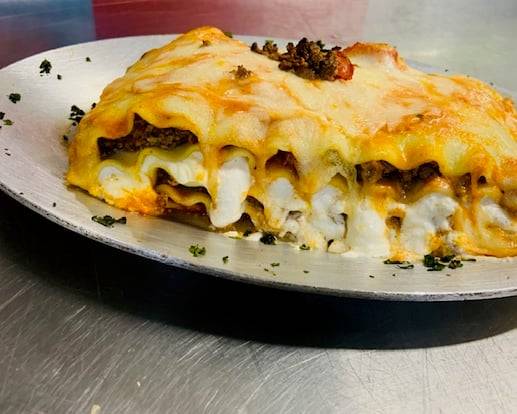 Order Large Meat Lasagna - Ground Beef  (approx 2 servings) food online from Lasagna Loca store, North Bergen on bringmethat.com