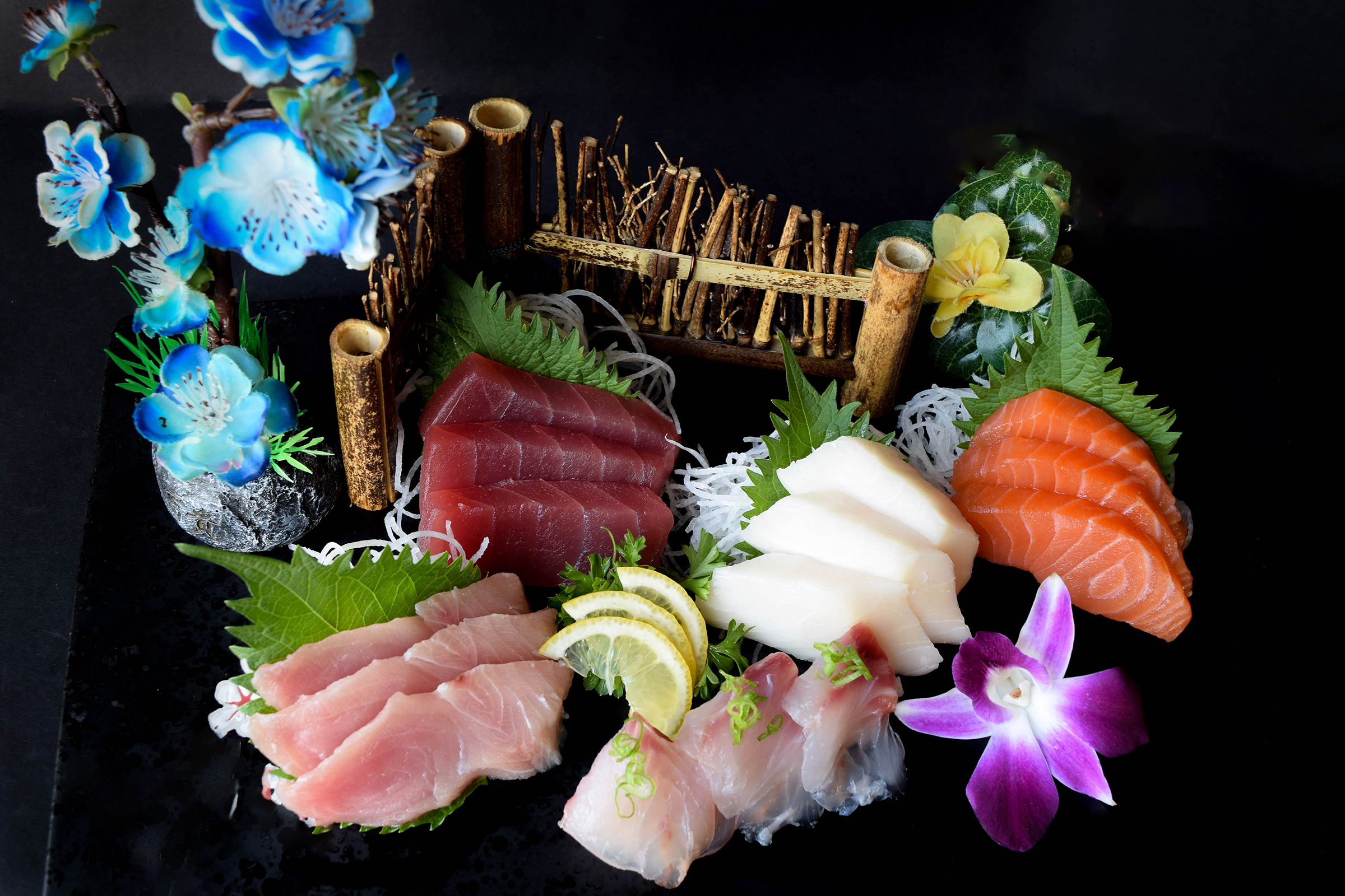 Order Sashimi Combo B food online from Aiya Sushi & Ramen store, Dickinson on bringmethat.com