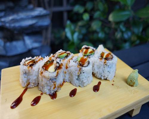 Order Eel & Avocado Roll food online from Sushi Factory store, Azusa on bringmethat.com