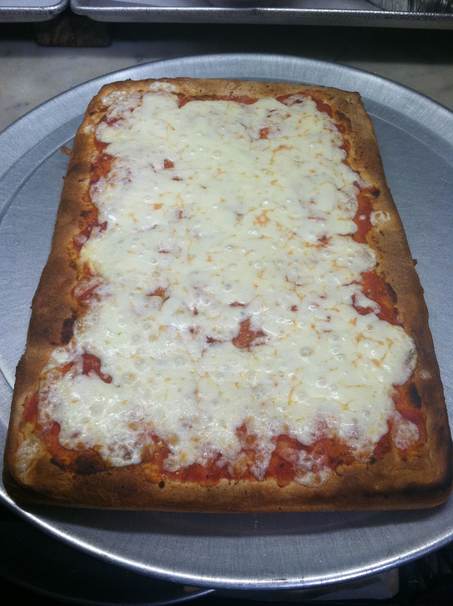 Order Sicilian Pie Pizza food online from Pugsley Pizza store, Bronx on bringmethat.com