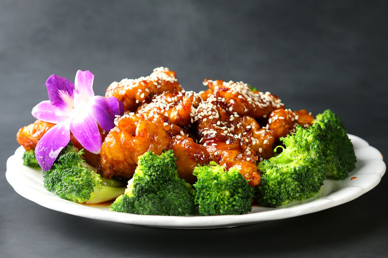 Order H01. Sesame Chicken   芝麻鸡 food online from Feng Ze Yuan store, San Francisco on bringmethat.com