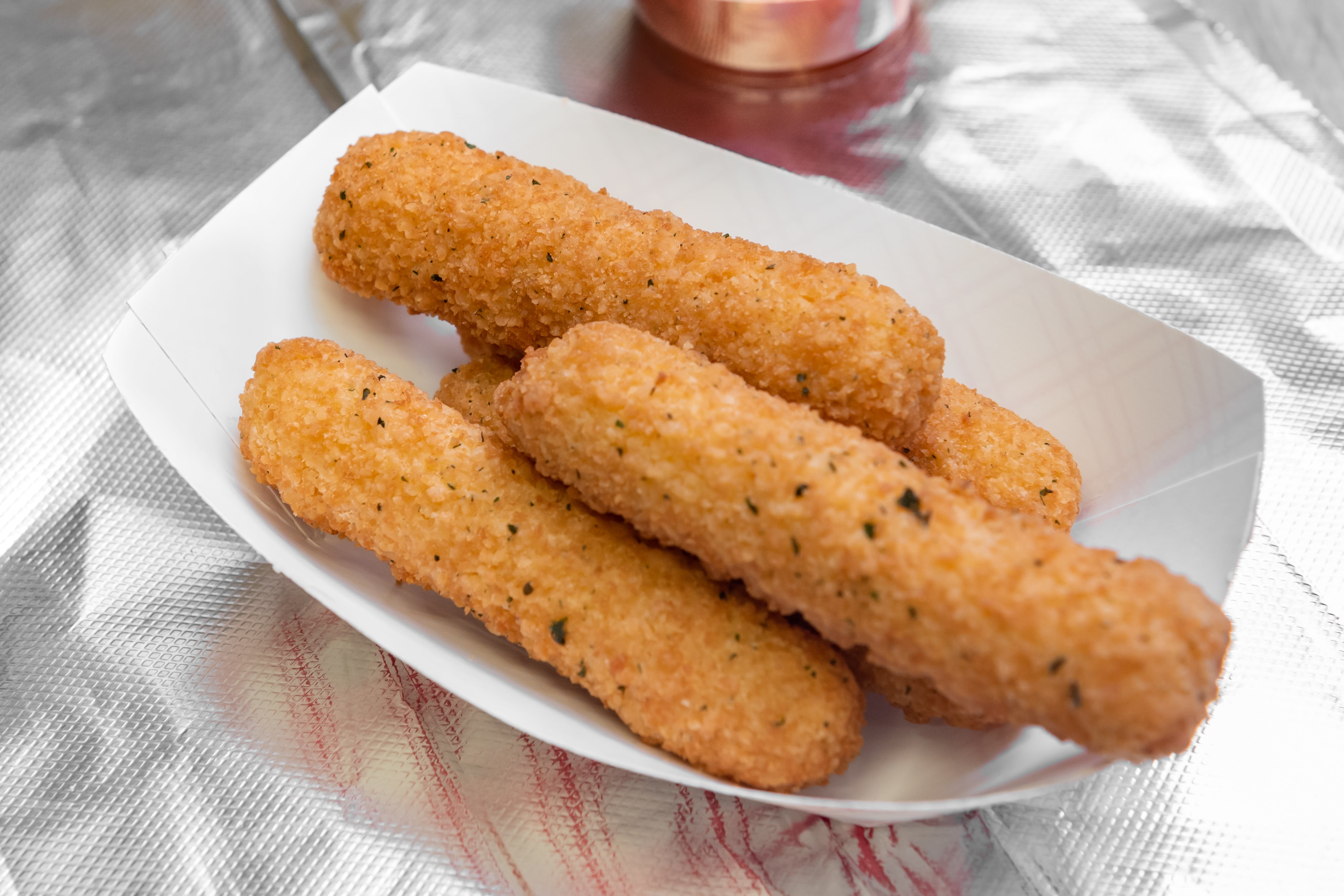 Order Cheese Sticks - 5 Pieces food online from Zavarelli's Pizza Shop store, Canton on bringmethat.com
