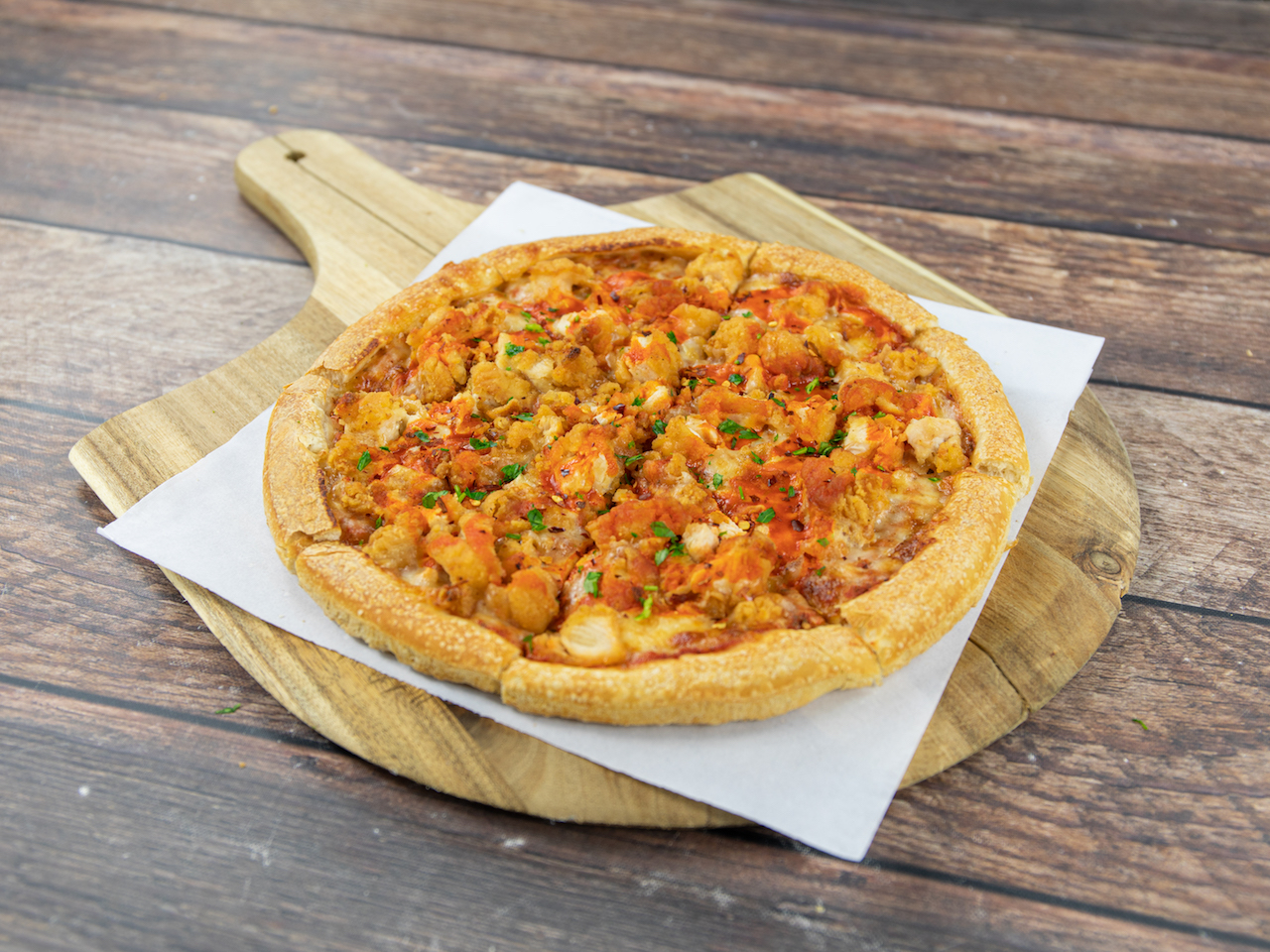Order Buffalo Chicken Pizza food online from Matteo's Pizza & Subs store, Quincy on bringmethat.com