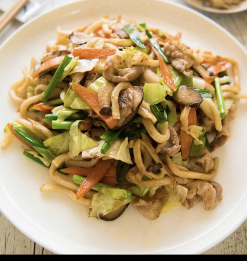 Order Vegetable Yaki Udon Lunch  food online from Abi sushi store, Astoria on bringmethat.com