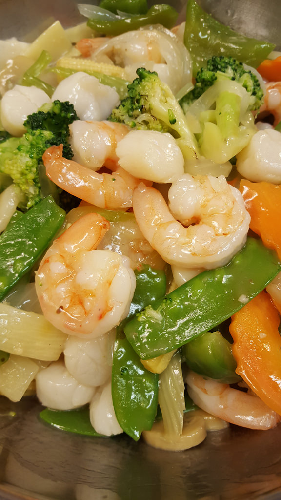 Order Seafood Delight food online from China Wok Express store, St. Louis on bringmethat.com