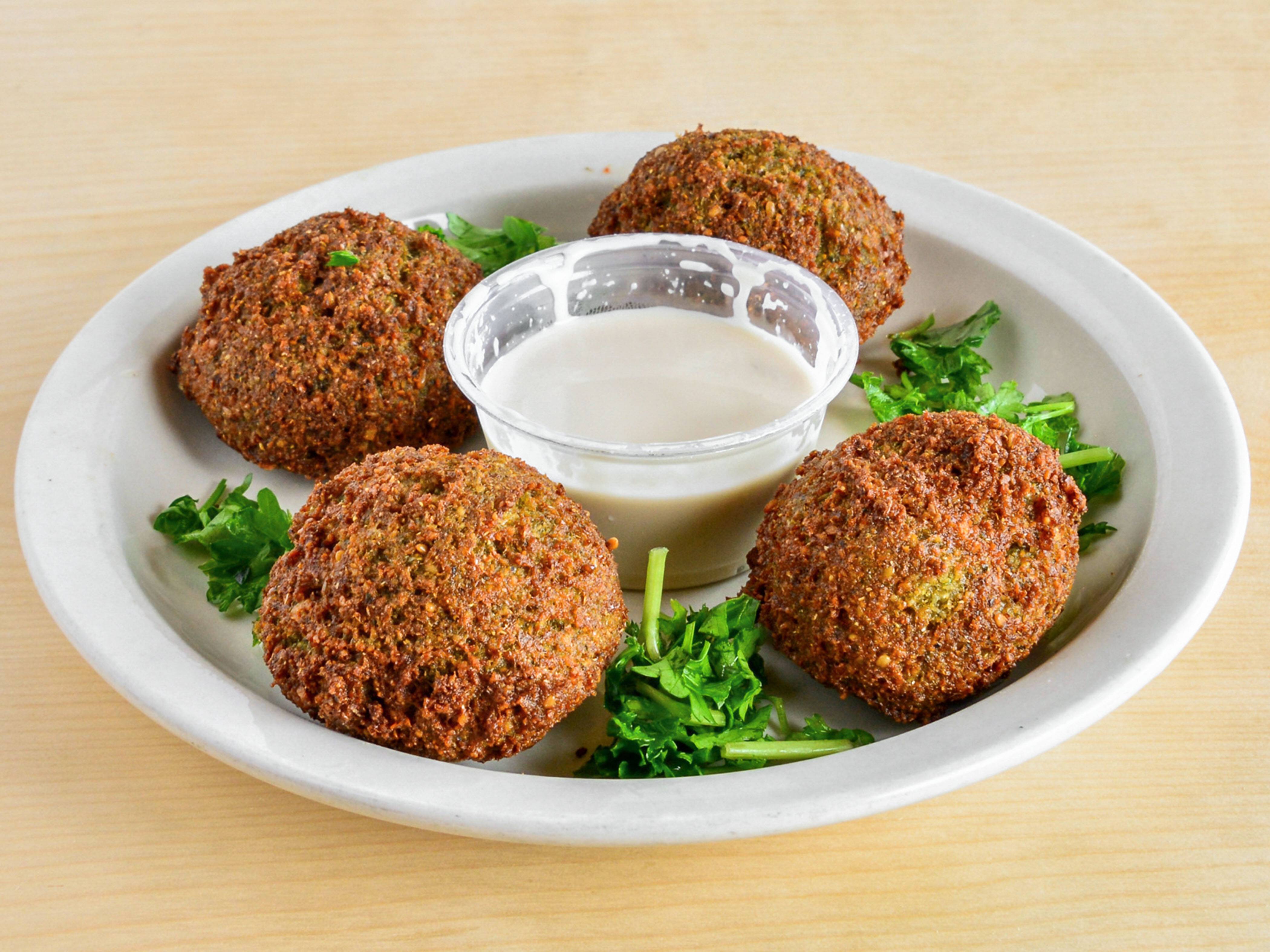 Order Falafel Wrap food online from Dolce Wraps Mediterranean Grill store, Fairview Park on bringmethat.com