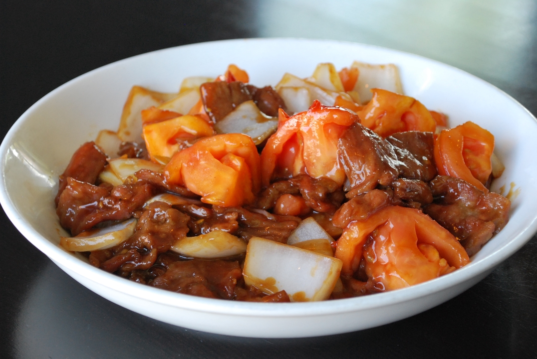 Order Tomato Beef food online from Kung Pao China Bistro store, West Hollywood on bringmethat.com