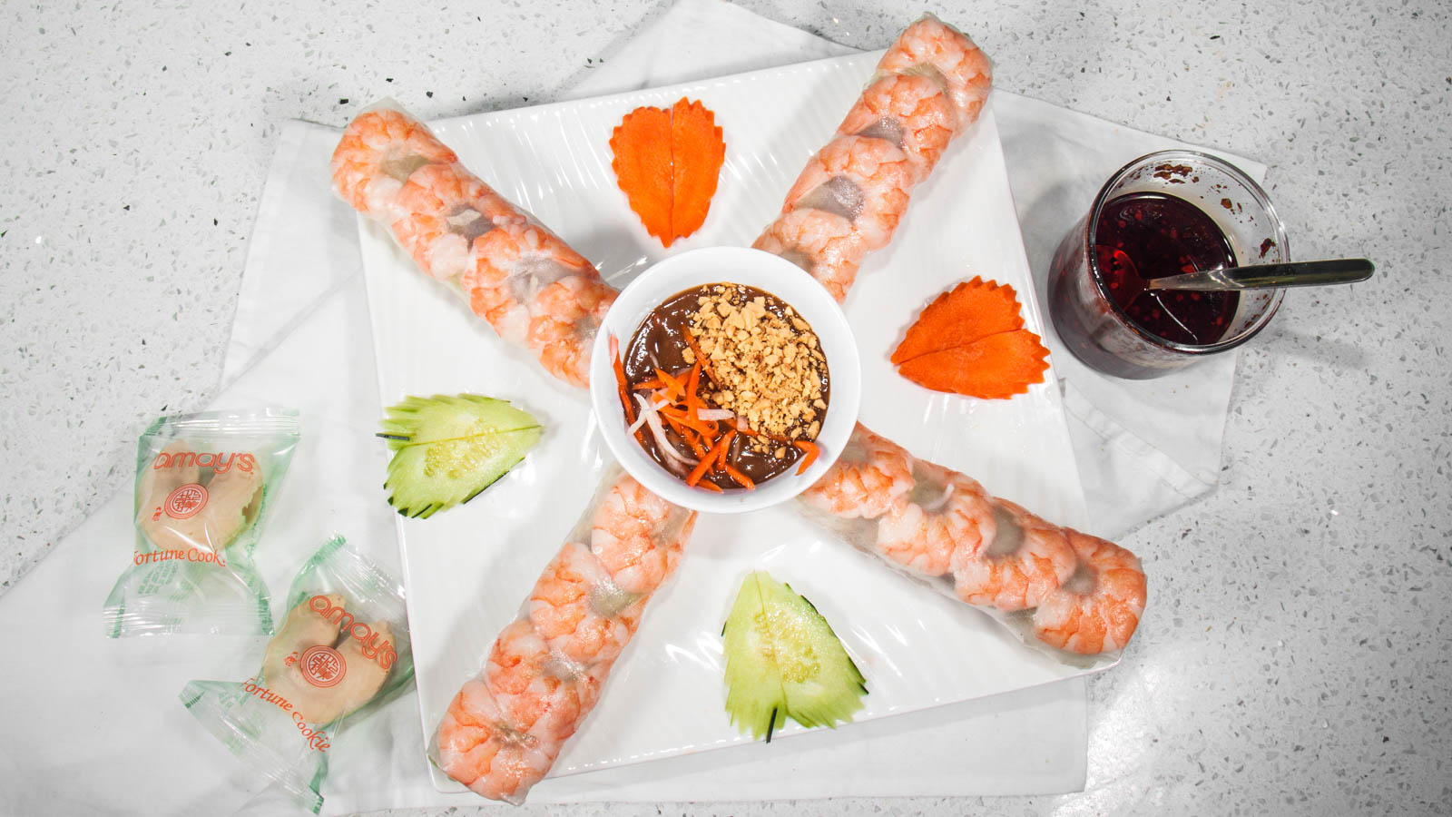 Order A-2. Shrimp ＆ Pork Spring Rolls food online from Ocean Pho store, Yucaipa on bringmethat.com