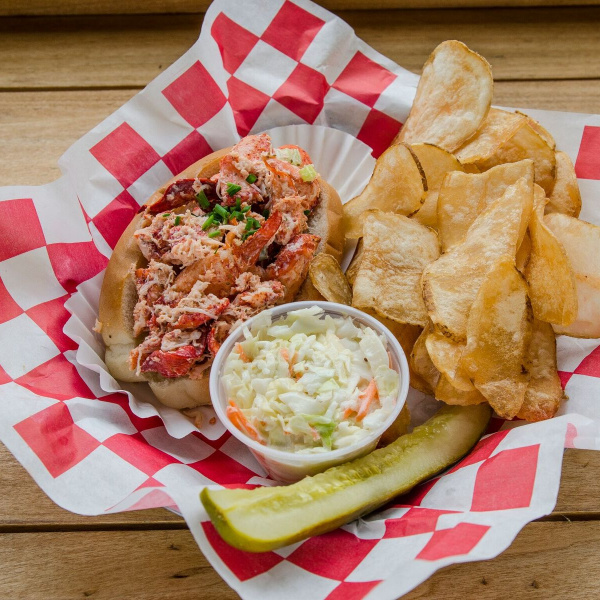 Order Lobster Roll Maine Style food online from Jack's Lobster Shack store, Edgewater on bringmethat.com