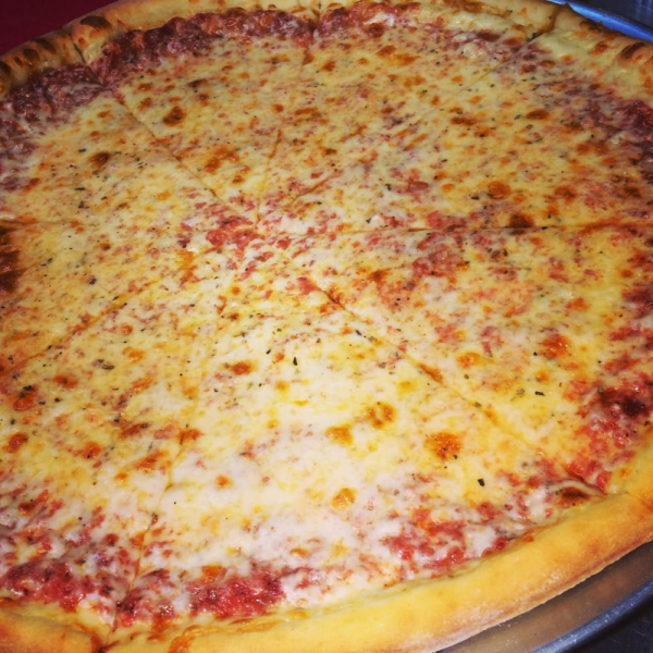 Order Classic Cheese Pizza food online from Demo Pizzeria & Deli store, Raleigh on bringmethat.com