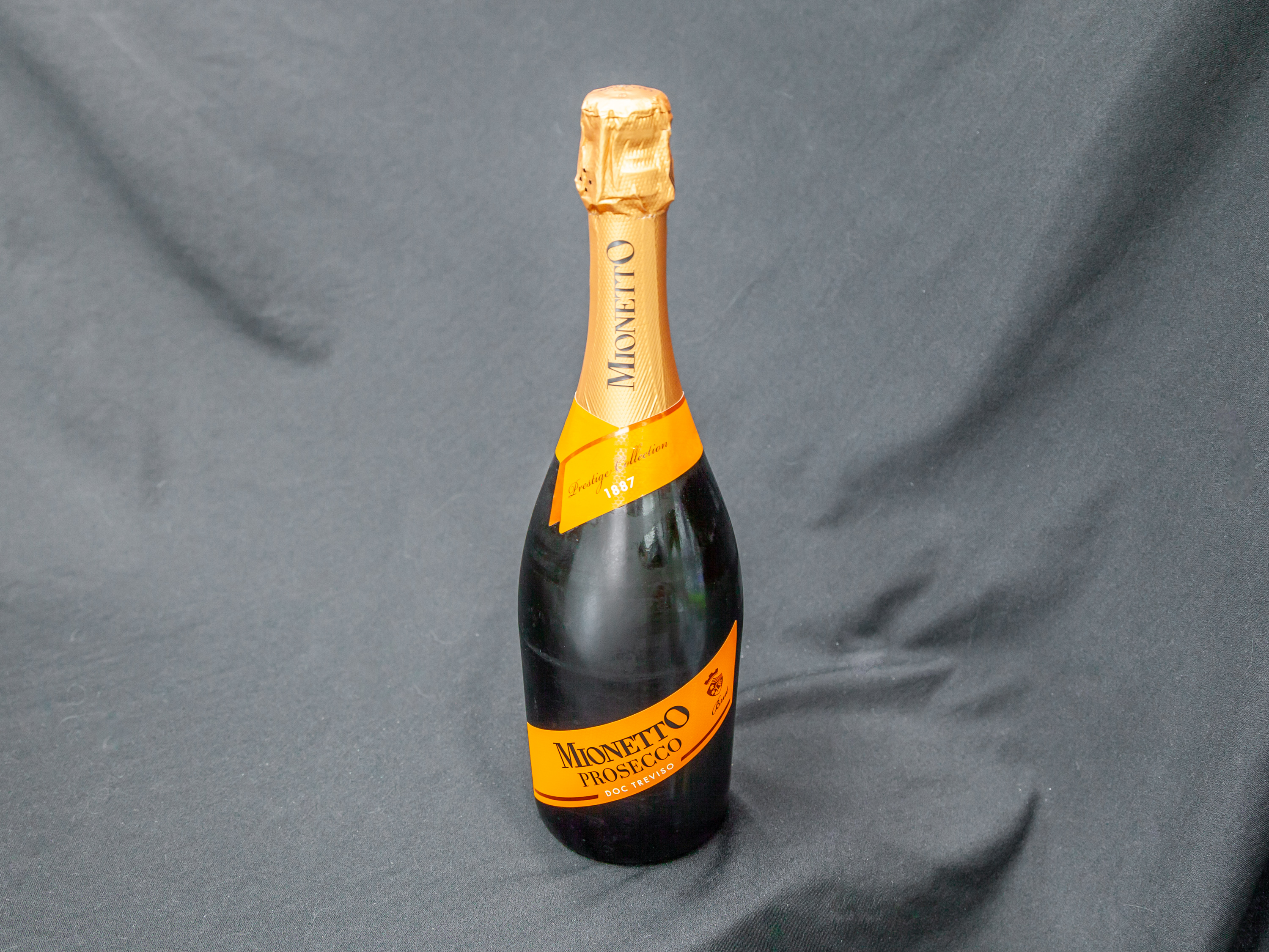 Order Mionetto, 750 ml. Prosecco food online from White Horse Liquors store, Oakland on bringmethat.com