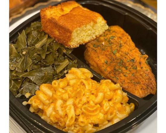 Order Papa Lou's SEAFOOD Meal food online from Papa Lou's Kitchen store, Fayetteville on bringmethat.com