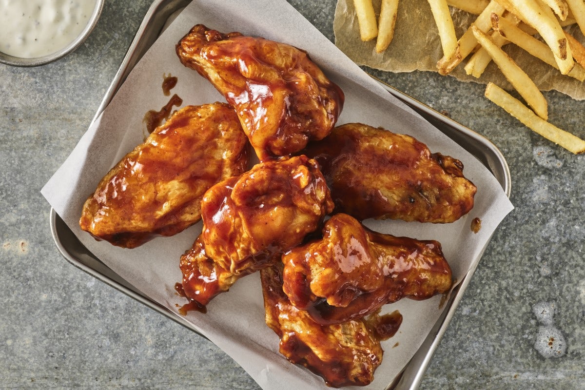 Order BBQ WINGS food online from Smashburger store, Oro Valley on bringmethat.com