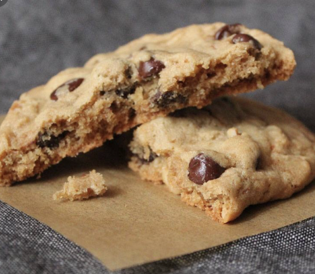 Order Chocolate Chip Cookie food online from Taste Cafe & Grill store, Ozone Park on bringmethat.com