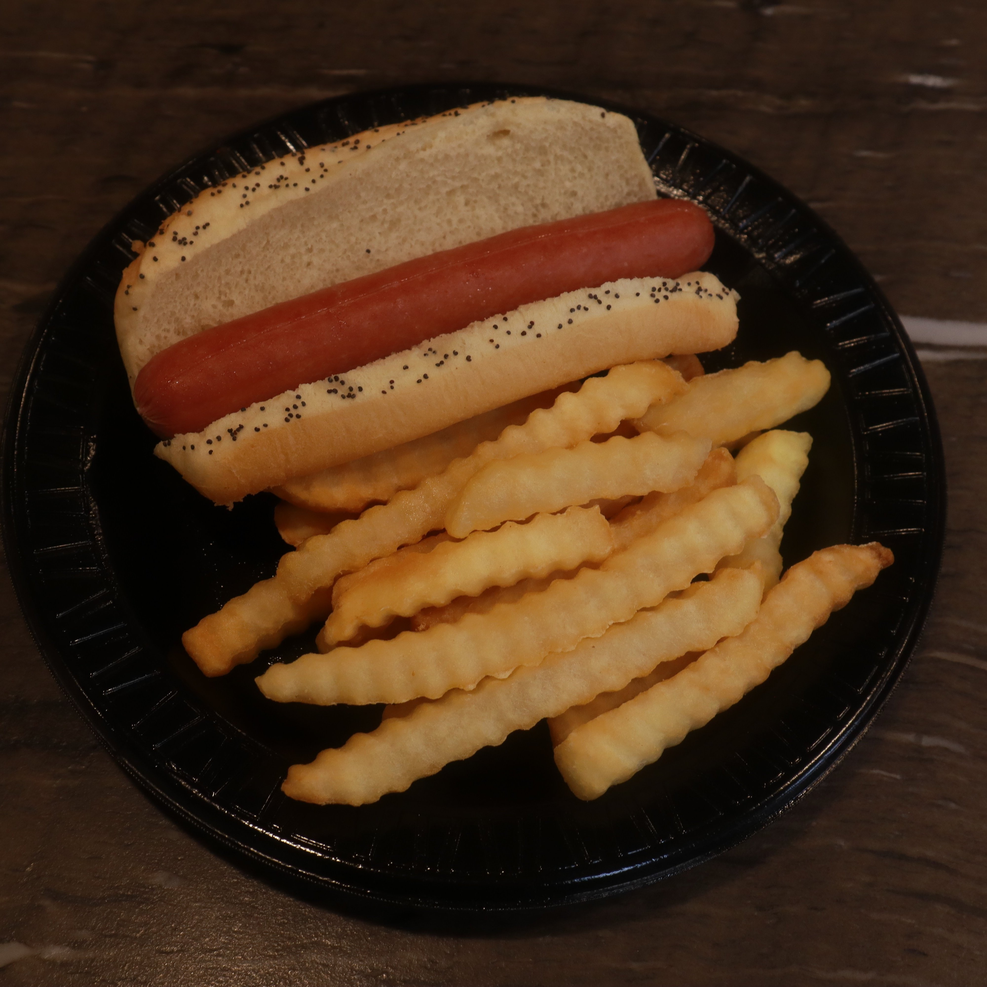Order Kids Hotdog food online from Tom And Jerry store, Rockford on bringmethat.com