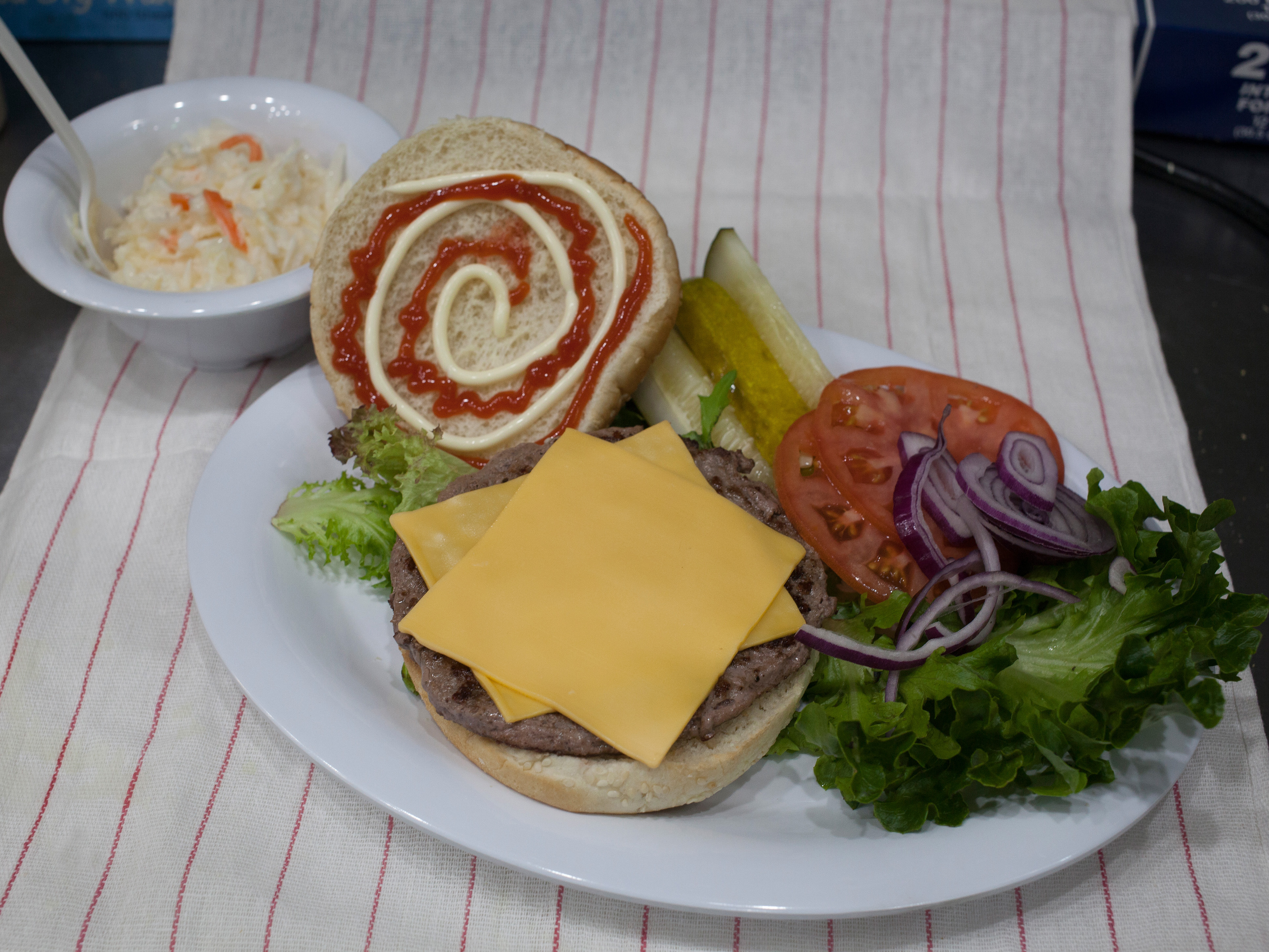 Order Beef Cheeseburger food online from Fresh Food Farm store, New York on bringmethat.com