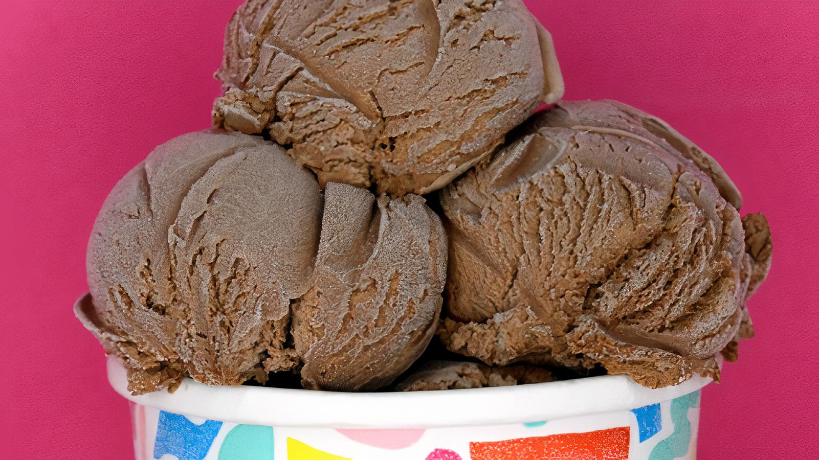 Order Dark Chocolate food online from Amy's Ice Creams store, Austin on bringmethat.com