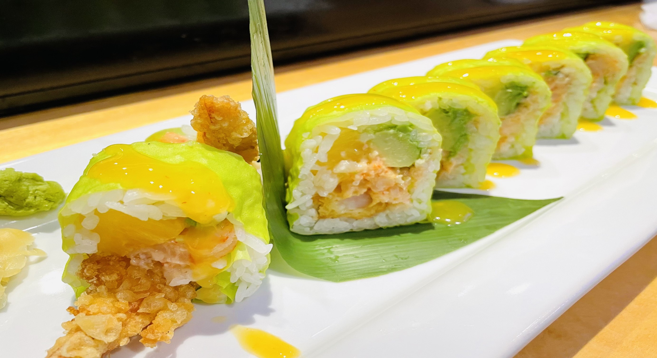 Order French Kiss Roll (8pcs) food online from Rainbow Sushi store, Germantown on bringmethat.com