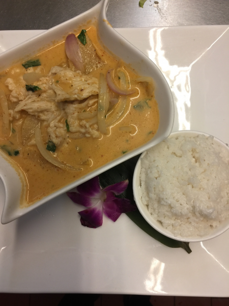 Order Panang Curry food online from Tum Thai store, Kenilworth on bringmethat.com