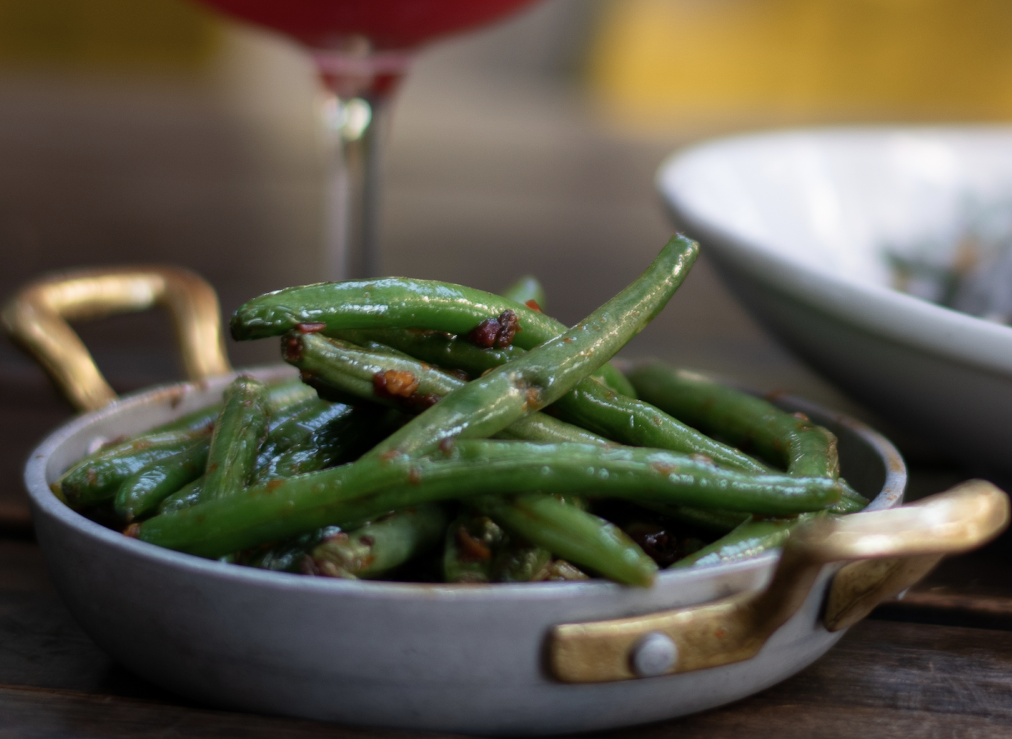 Order Spicy Ginger Green Beans food online from Eureka! store, Irvine on bringmethat.com