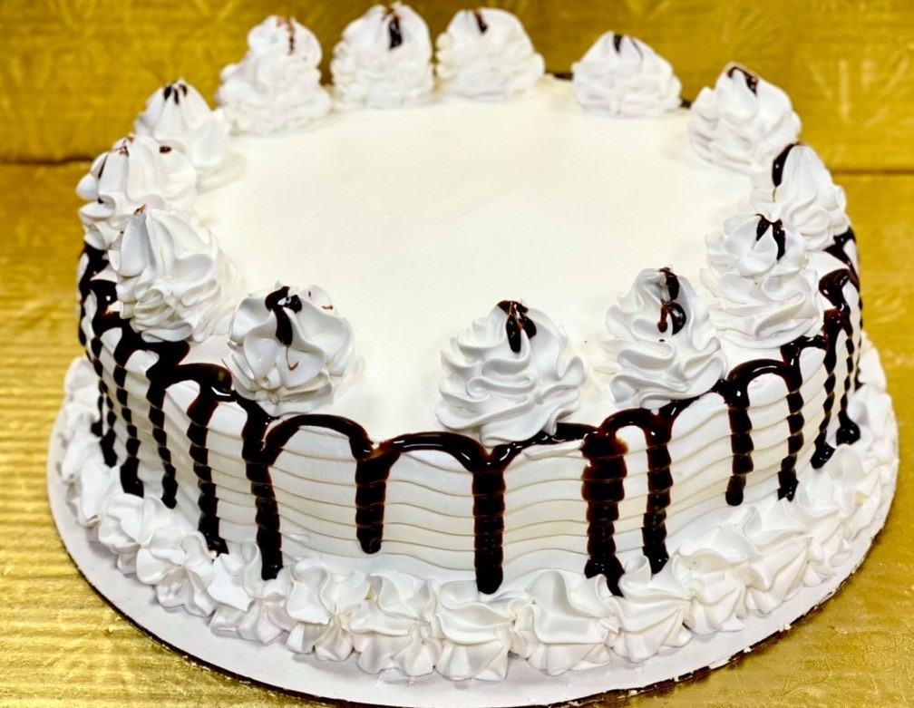 Order Chocolate Cake D.R. Style  food online from Cecilia Bakery store, West New York on bringmethat.com