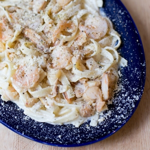 Order Fettuccine Neptune food online from Lost Dog Cafe store, Alexandria on bringmethat.com